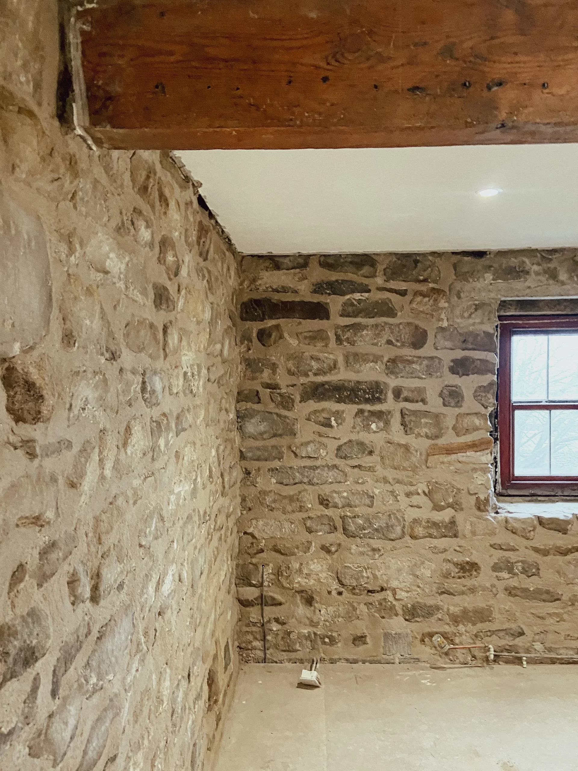 Limestone repair and pointing 